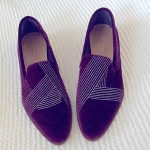 NWOT Everlane Limited-Edition Velvet Loafers